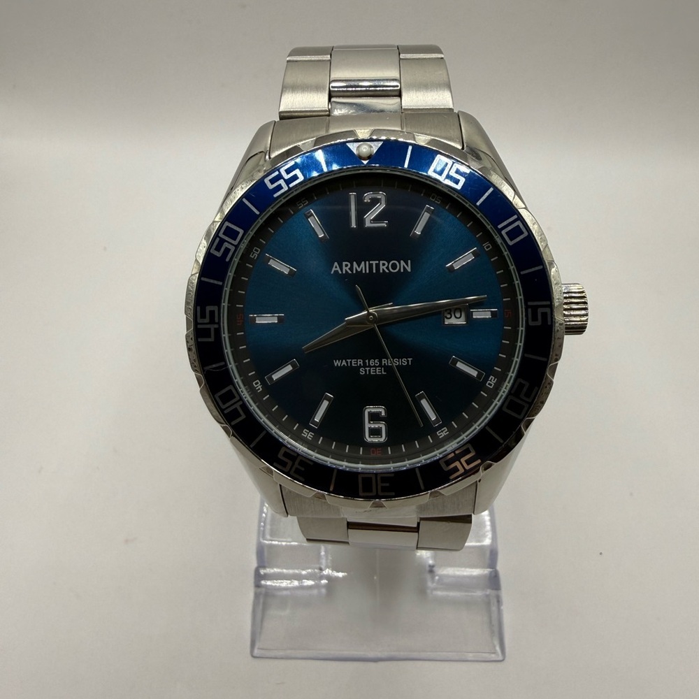 Armitron Blue Face/Bezel Stainless Steel Luminescent Quartz (New Battery) - Picture 5 of 15